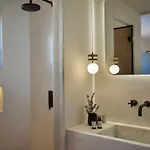 Liostasi Ona Villa