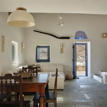 Liostasi Ona Chora (Ios)