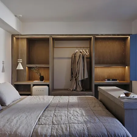 Liostasi Ona Villa Chora